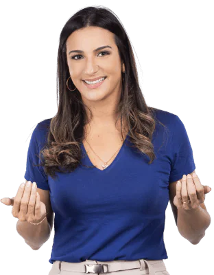 Contato da Deputada Roberta - Imagem da Deputada Roberta Roma, sorridente, em uma pose receptiva e amigável, vestindo camisa azul e cinto claro, demonstrando carisma e proximidade com o público.