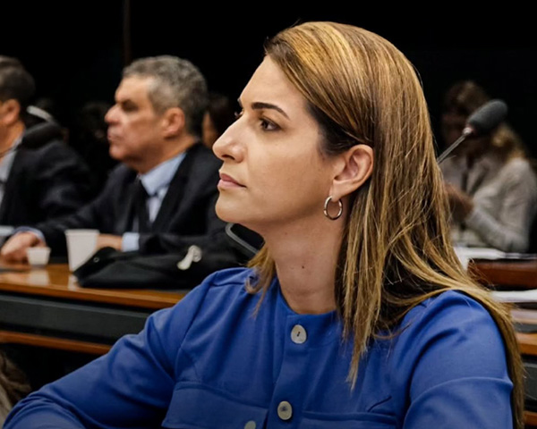 Deputada Roberta Roma defende o PRONATUR-COM turismo de base comunitária como caminho para geração de renda, cultura e inclusão social.